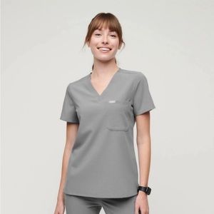 Figs Catarina Dark Space Grey scrub top